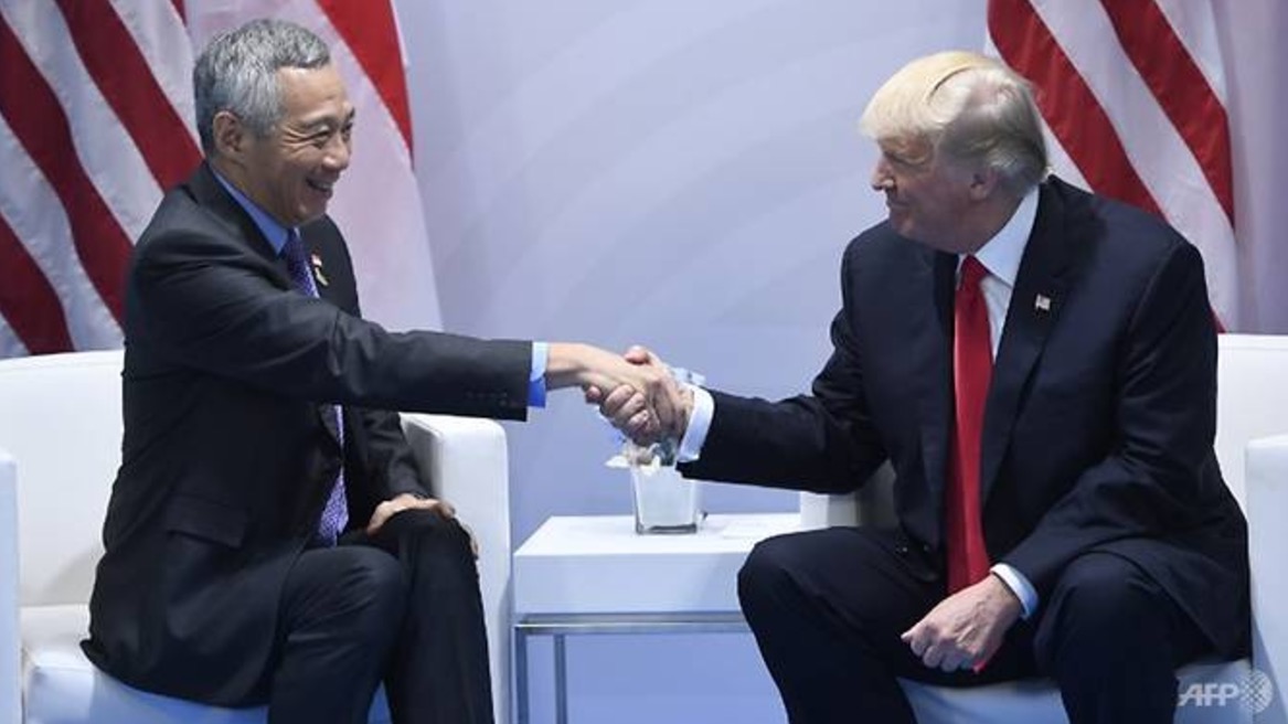 シンガポールリーセェンロン 様と トランプ大統領の初対面♡